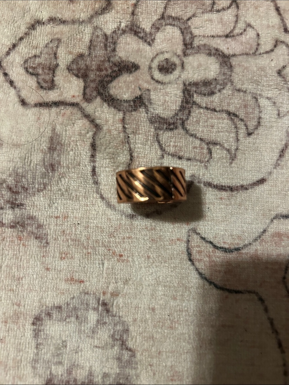 Rose Gold Textured Wide Band Ring